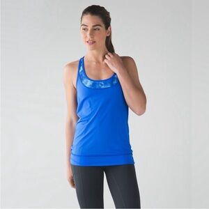 Lululemon Women's Blue Tank Top Built in Bra Gym Workout Athletic Razorback
